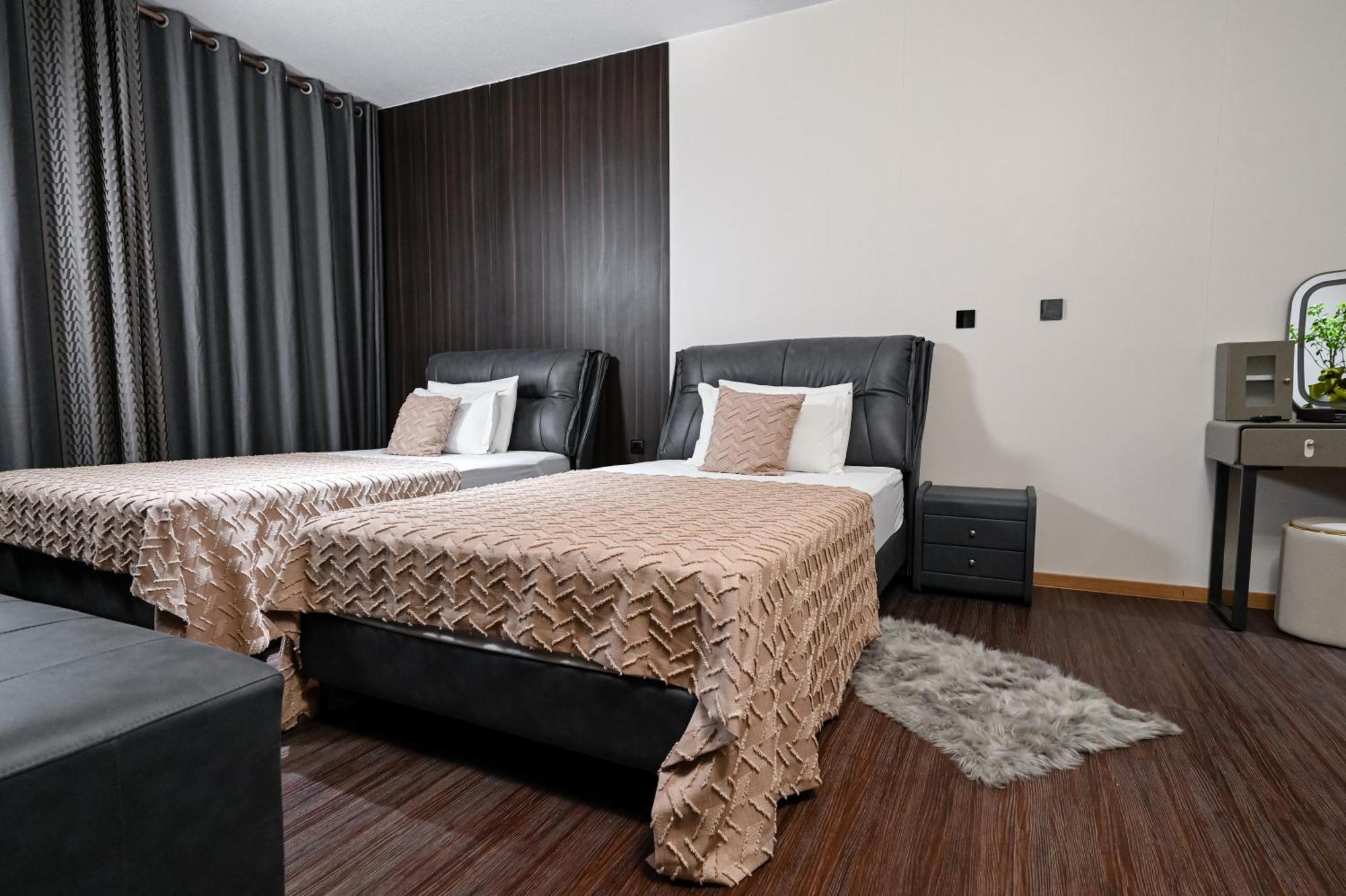 Grey Star Hotel Negotino  Extérieur photo
